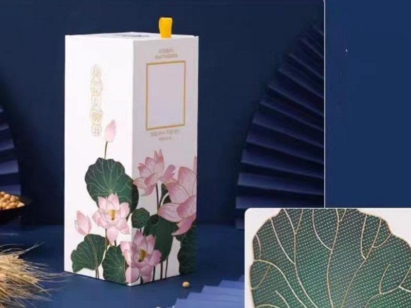 中國山水畫在酒盒包裝製作上的運用