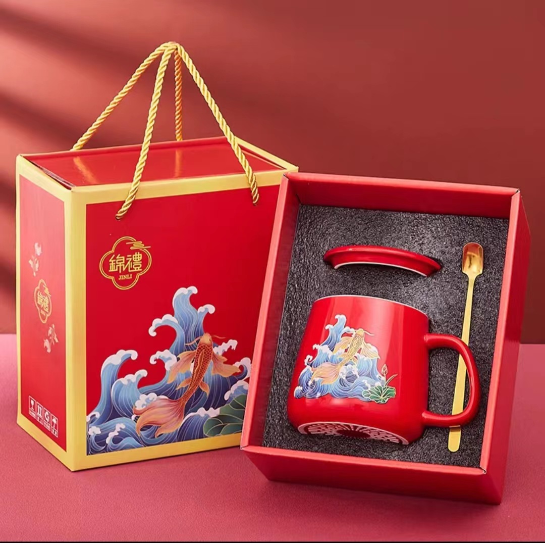 成都市包裝廠:民間印染藝術在包裝中的運用(一) 成都市包裝廠:民間印染藝術在包裝中的運用(一)